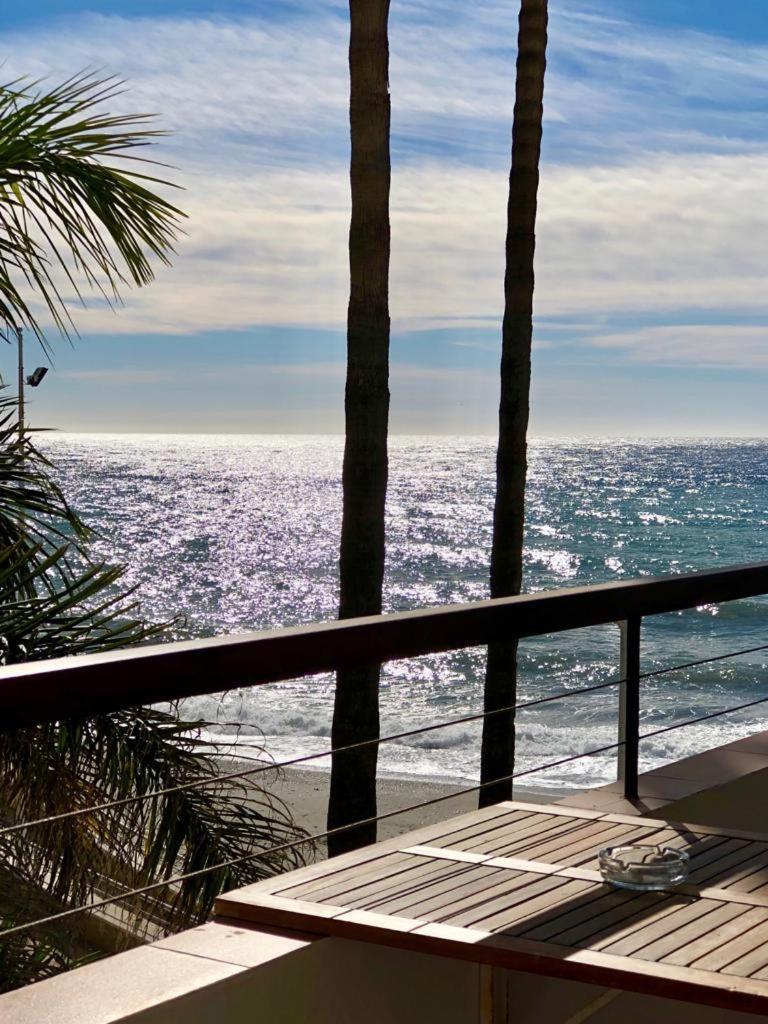 Apartamentos Playa Torrecilla Нерха Екстер'єр фото