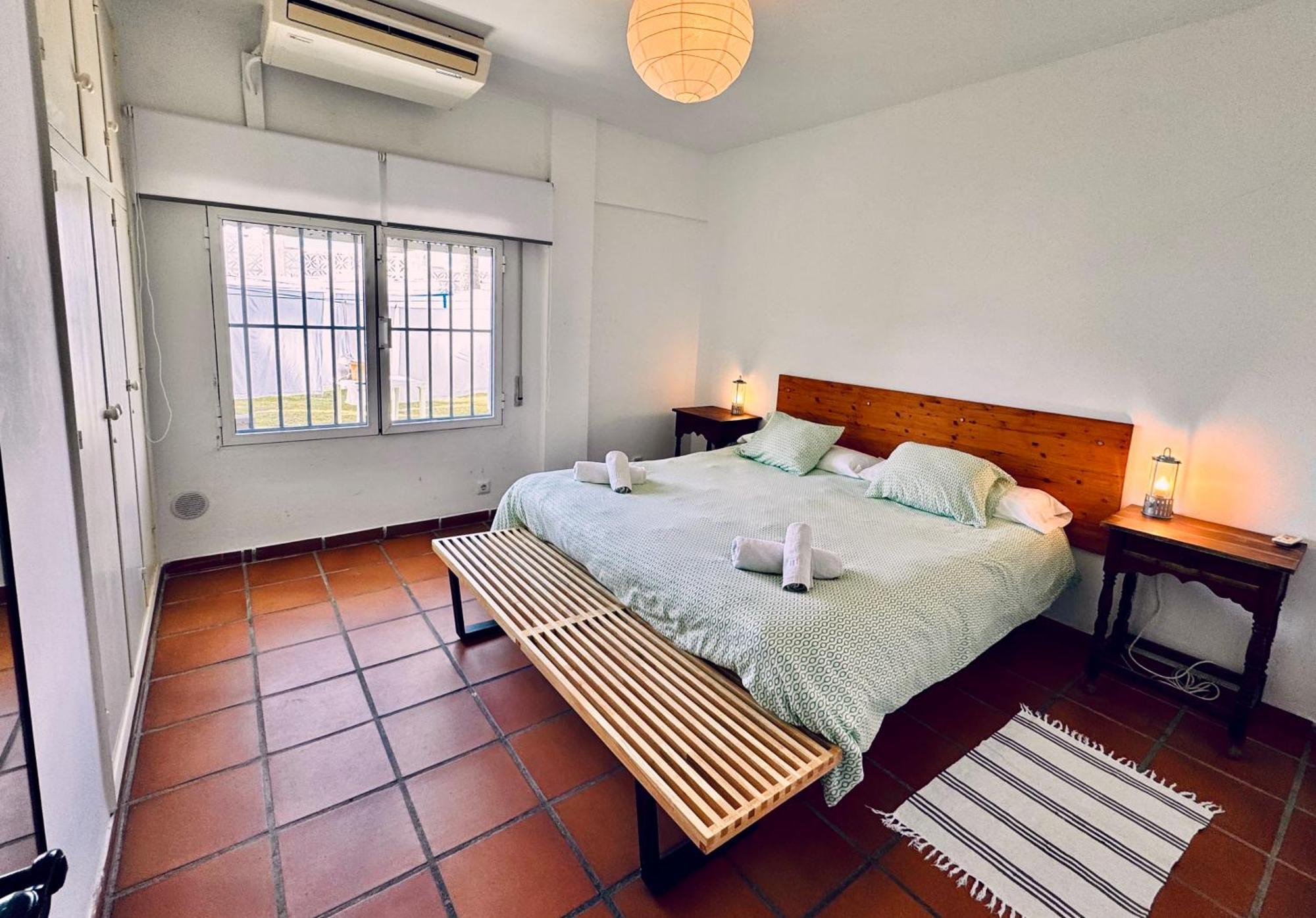Apartamentos Playa Torrecilla Нерха Номер фото