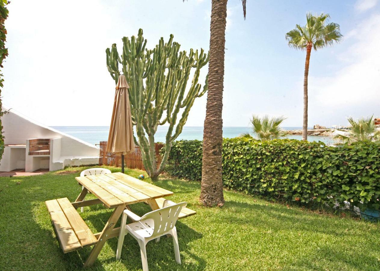 Apartamentos Playa Torrecilla Нерха Екстер'єр фото