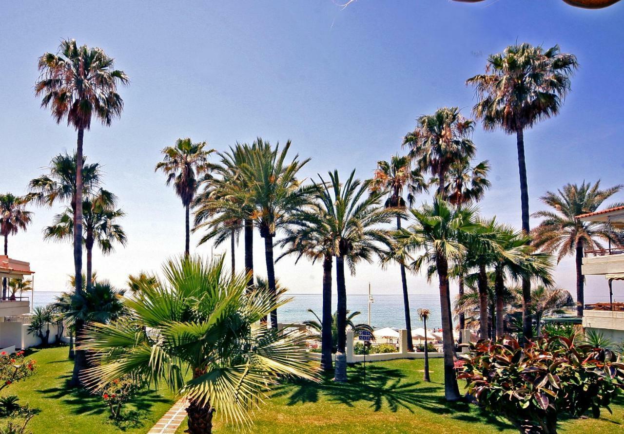 Apartamentos Playa Torrecilla Нерха Екстер'єр фото