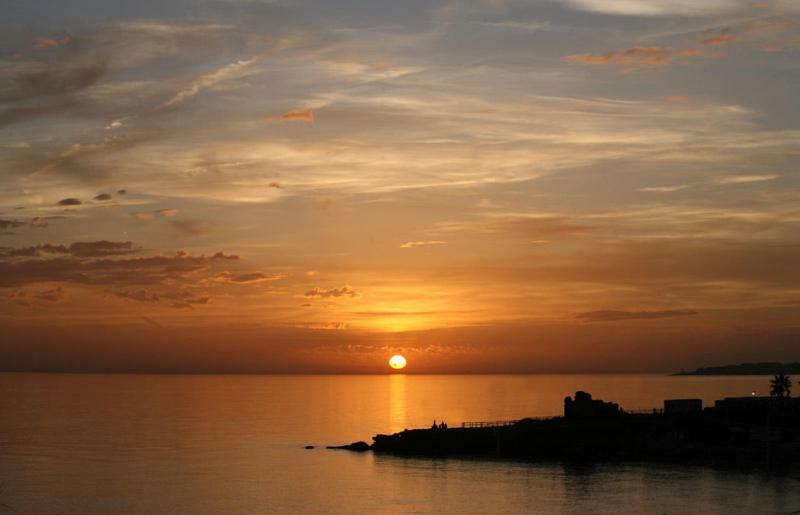Apartamentos Playa Torrecilla Нерха Екстер'єр фото