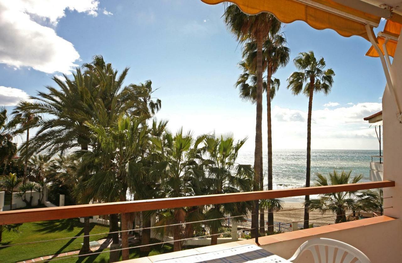 Apartamentos Playa Torrecilla Нерха Екстер'єр фото