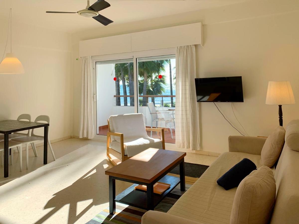 Apartamentos Playa Torrecilla Нерха Екстер'єр фото